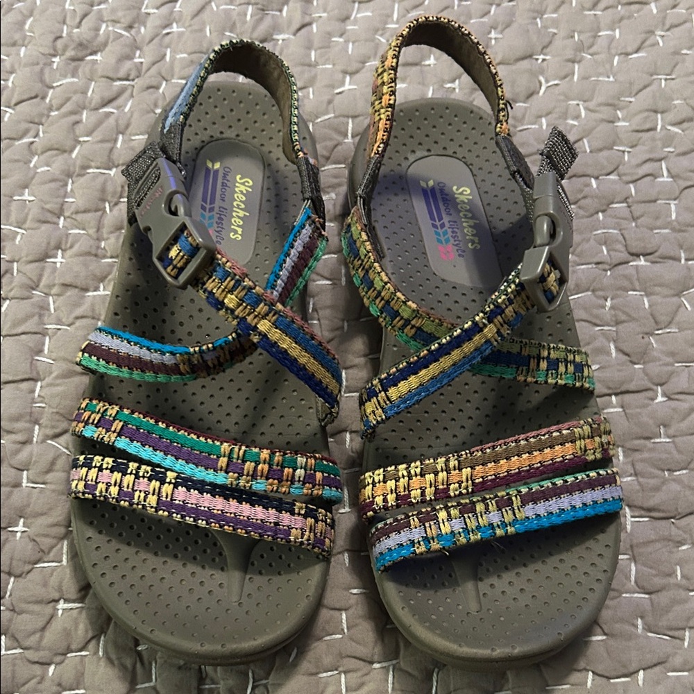 Skechers womens Sandals with Multicolor Woven Straps